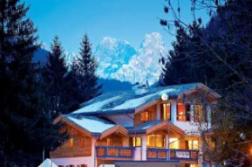 Suite Apartments Color Home