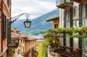 Majówka z Bernina Express – Jeziora, Wyspy i Alpejskie Przygody