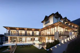 Hotel Corona Dolomites