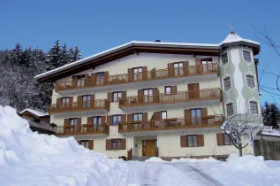Apartamenty La Val