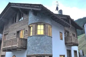 Mountain Chalet Remi