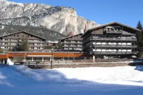 Hotel i Rezydencja Antares