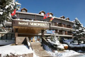 Hotel & Rezydencja Veronza